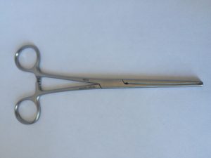 FORCEPS - ARTERY FCPS KOCHER STR. (18CM)